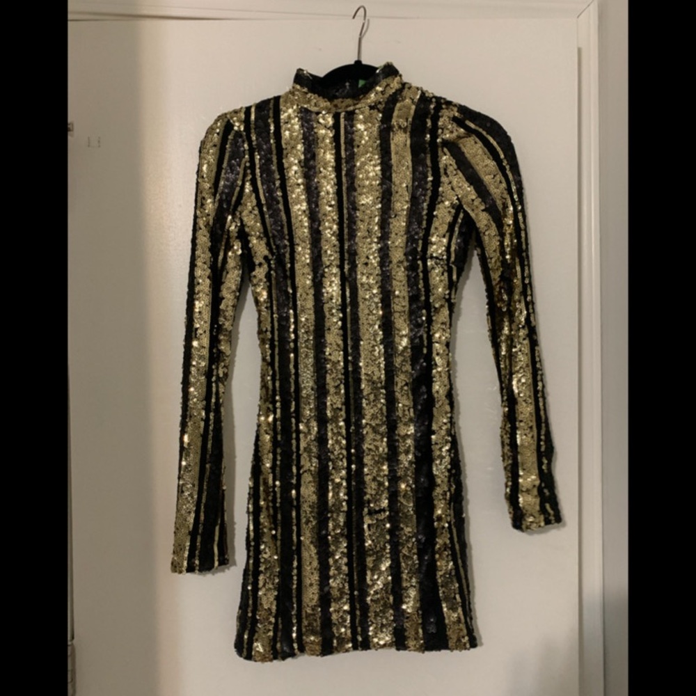 PrettyLittleThing Gold & Black Dress